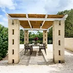 Mediterranean With Private Pool And Garden Остуни